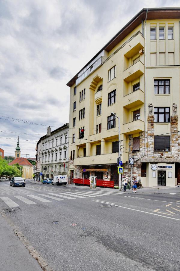 Buda Bliss Garden Apartment Budapest Exterior photo